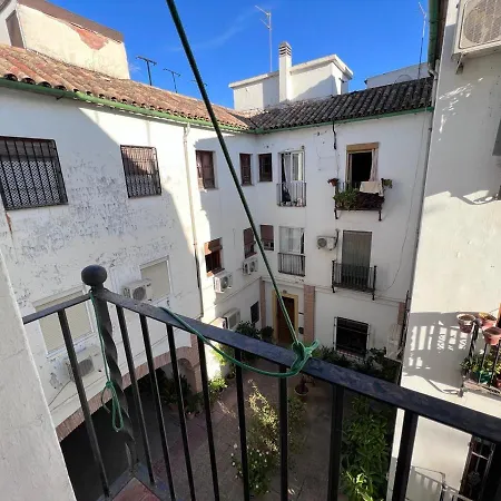 Con Patio 4 En El Casco Historico Apartment