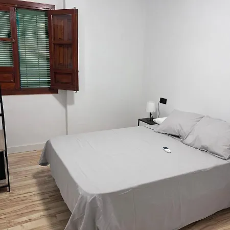Apartamento Con Patio 4 En El Casco Histórico